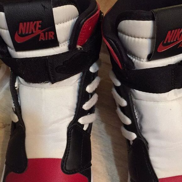 Nike Air Jordan Shoes - Picture 7 of 12